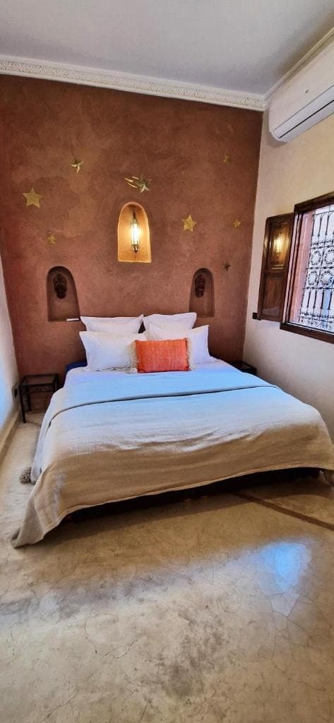 Private Riad with Pool & Rooftop image 4