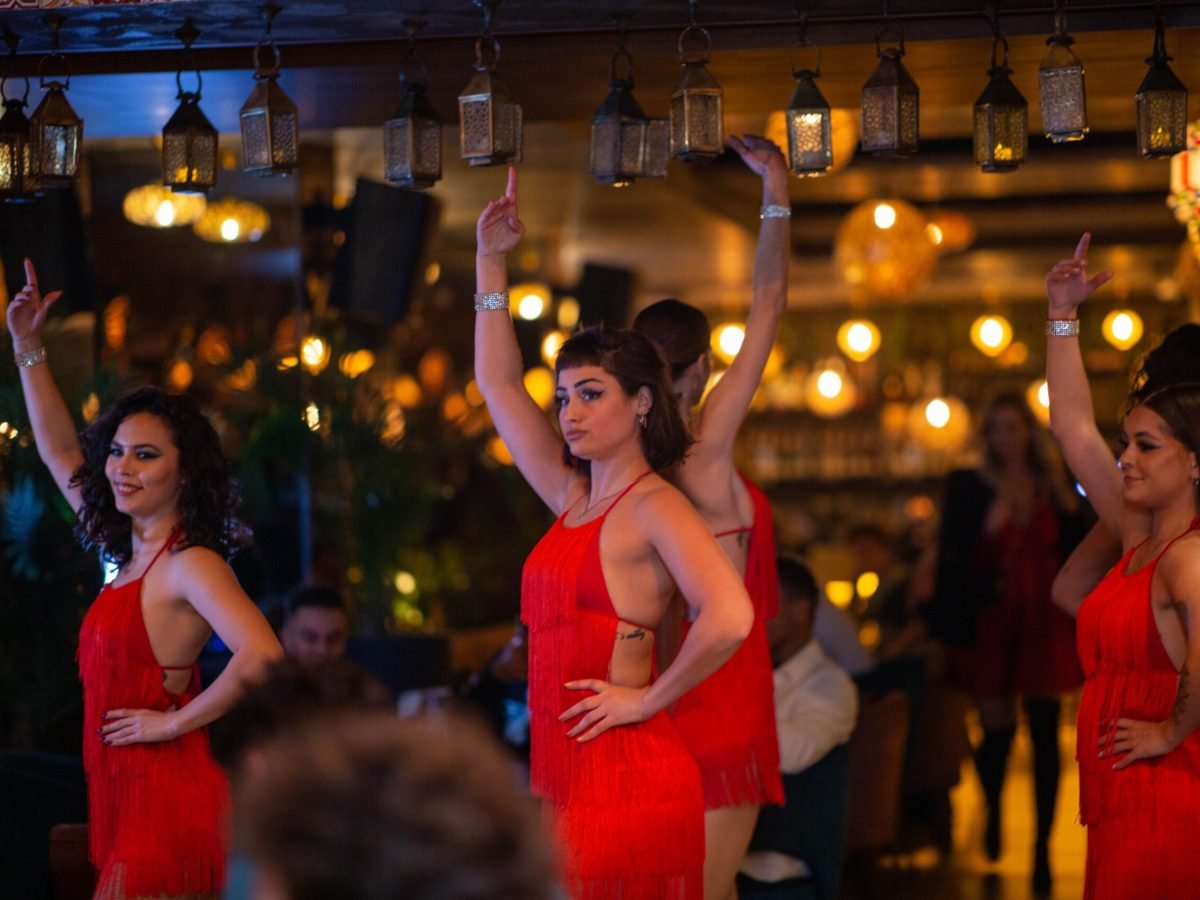 Show-Danceuse-Safran-Marrakech