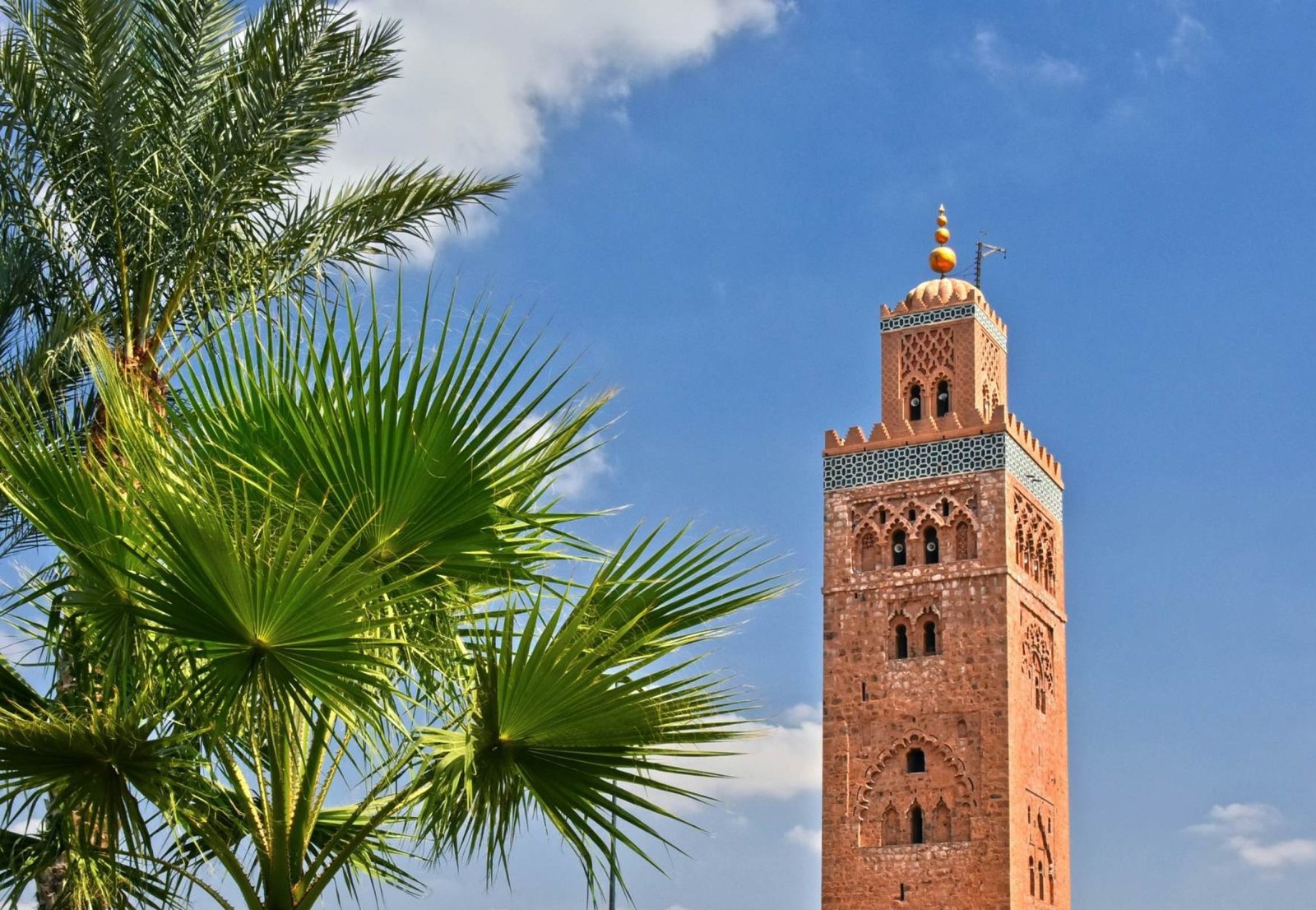 koutoubia mosque from behind